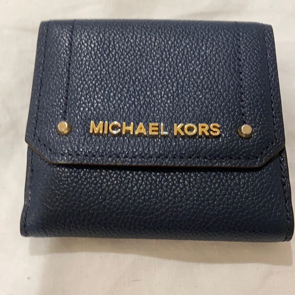 Michael Kors Hayes leather MD trifold Wallet